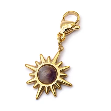 Ametiszt charm, csillag forma, arany színű kb. 35 mm