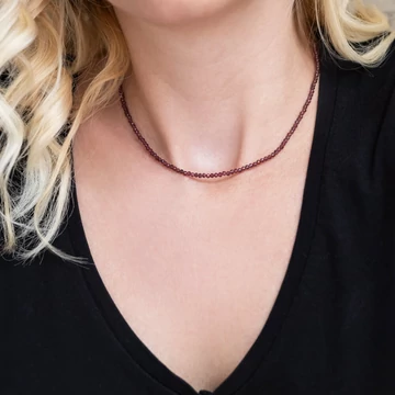 Gránát, fazettált, 2,5 mm, kapcsos nyaklánc, 40+5 cm