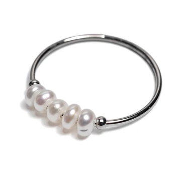 Nemesacél tenyésztett gyöngyös gyűrű, ezüst szín, kb. 17 mm