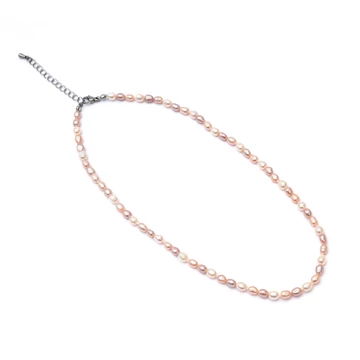 Rizs tenyésztett gyöngy nyaklánc acél szerelékkel, 3színű, 3 szemenként csomózva, 4-5 mm, 40+5 cm