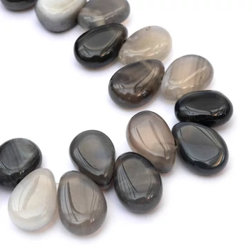 Achát csepp szál, fekete, szürke, felül fúrt, kb. 12x18 mm, kb. 38 cm