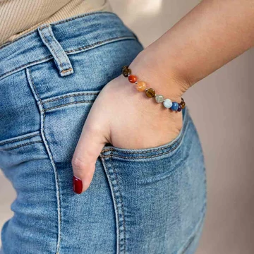 Csakra és tigrisszem pubble ásvány karkötő, 17 cm