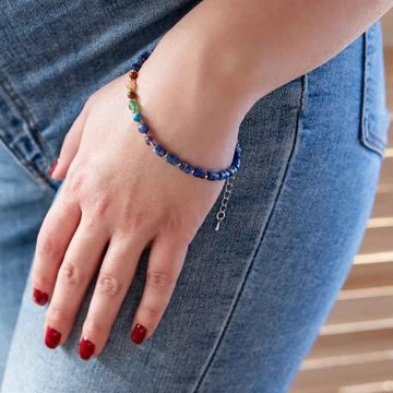 Csakra és hengeres lápisz, 2mm faz.hematittal ásvány karkötő, 17 cm