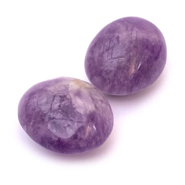 Ametiszt tenyérkő, kb. 160-180 g