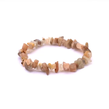 Holdkő gumis törmelékköves karkötő