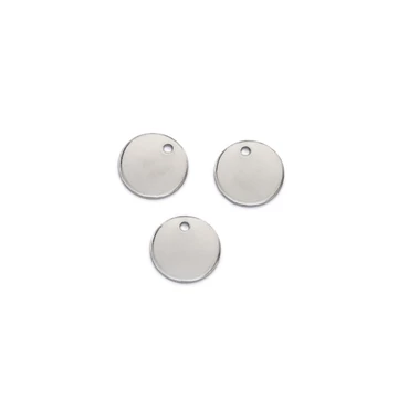 Nemesacél kerek fúrt lap medál, 10 mm (10 db)