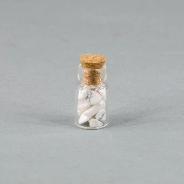 Howlit mini ezoterikus üvegcse (18x10 mm)