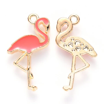 Flamingó zománcos medál, 26x14 mm (1 db)