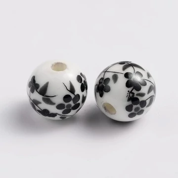 Porcelán gyöngy fehér alapon fekete virág mintával, 8 mm (10 db)