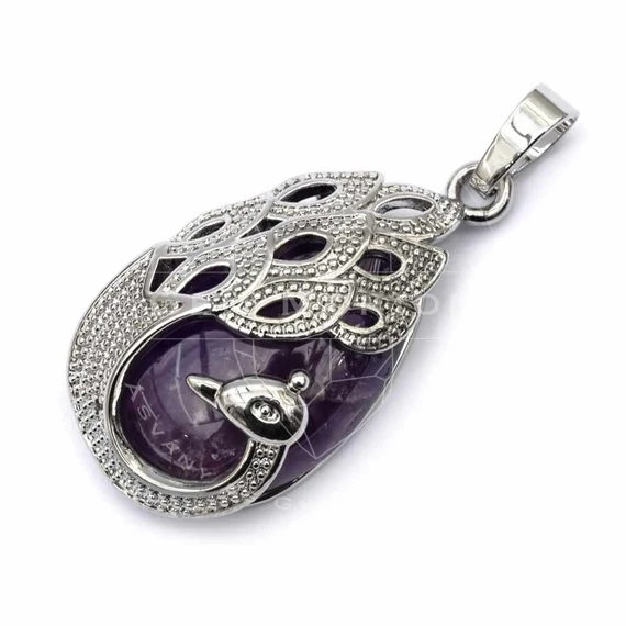 Ametiszt csepp medál páva díszítéssel, 33x20x10,5 mm