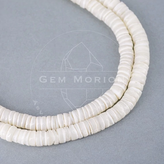 Gyöngyház korong gyöngy, 8 mm, kb. 60 cm