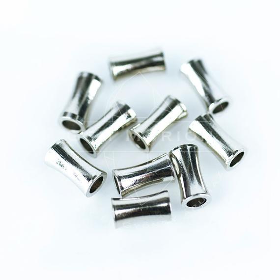 Homorú cső köztes dísz, 9x5 mm, 3 mm lyuk (10 db)