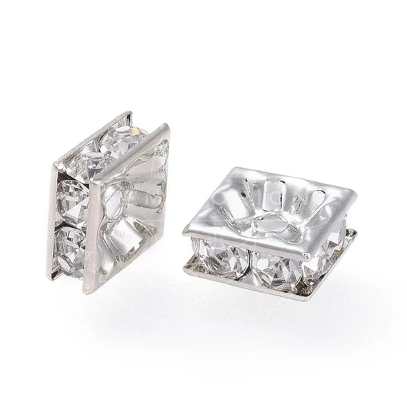Fehér strasszos négyzet, 8x8 mm (10 db)