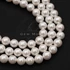 Kép 1/2 - Shell pearl (fehér) golyós szál, 6 mm, kb. 39 cm